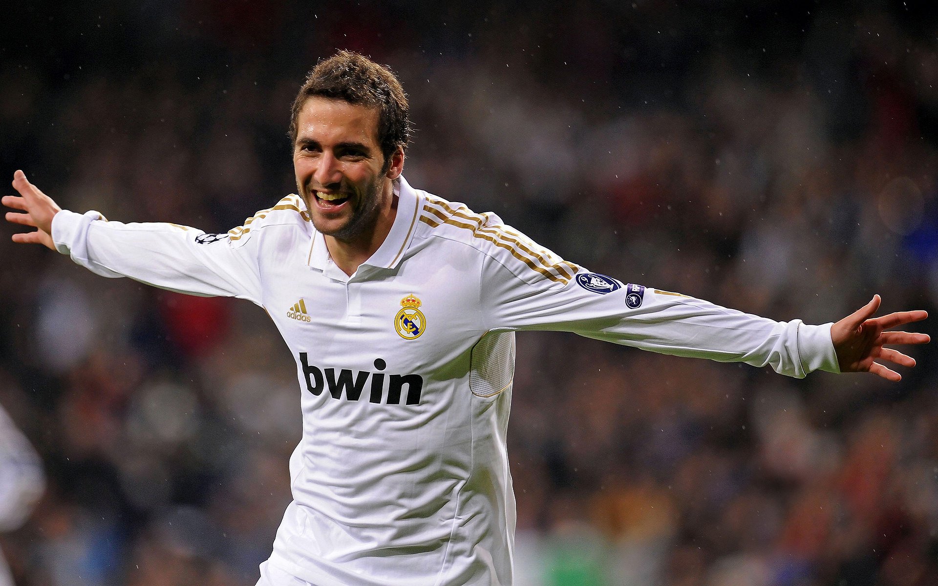 开云平台-F1街道赛焦点战，厄瓜多尔如何实现对里昂的全面压制？